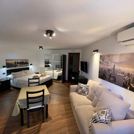 John Sea Giardini Naxos