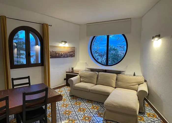 John Sea * Giardini Naxos