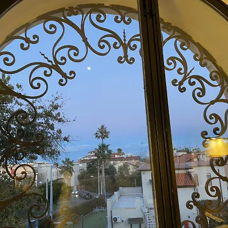 John Sea Apartment *