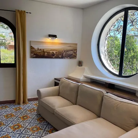 John Sea * Giardini Naxos