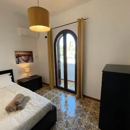 John Sea Apartamento Giardini Naxos