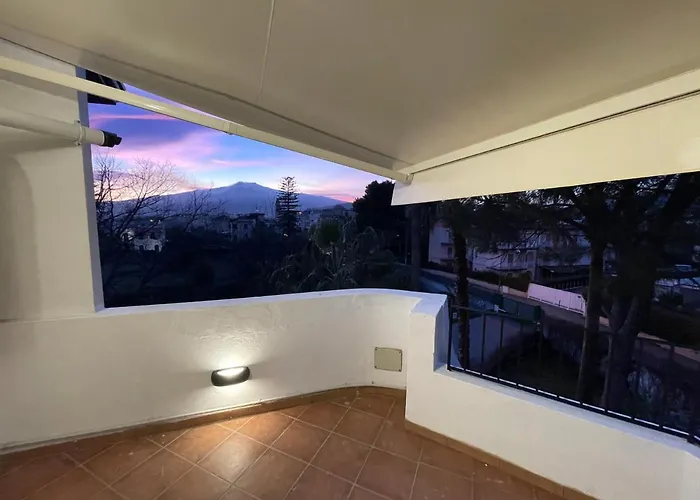 John Sea * Giardini Naxos