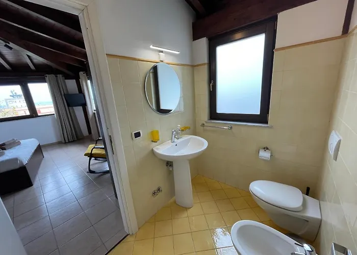 John Sea Giardini Naxos