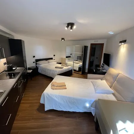 John Sea * Giardini Naxos