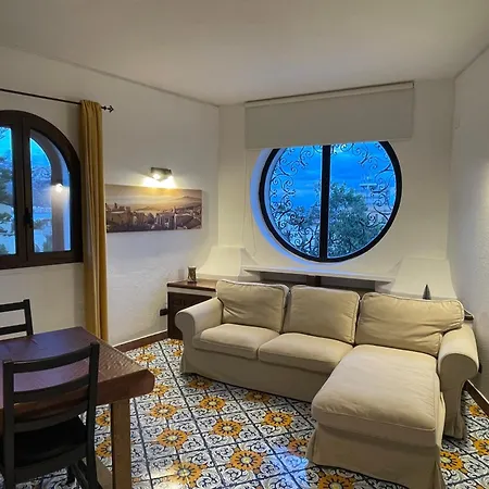 John Sea * Giardini Naxos